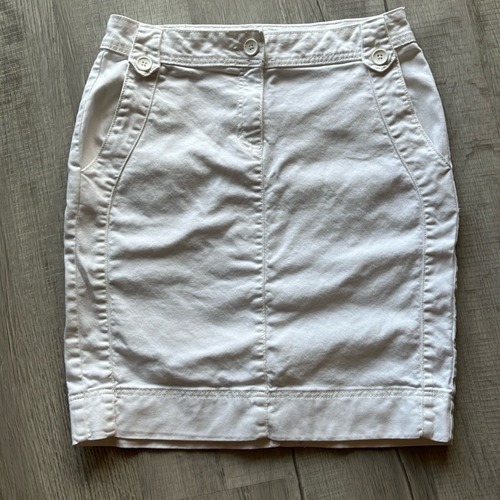 Dana Buchman Denim Jean Skirt size 6